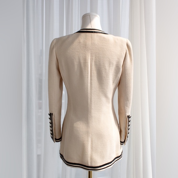 Chanel Vintage S/S 1995 Ivory Ecru Black Gold Zip Tweed 95P Jacket - Picture 10 of 15